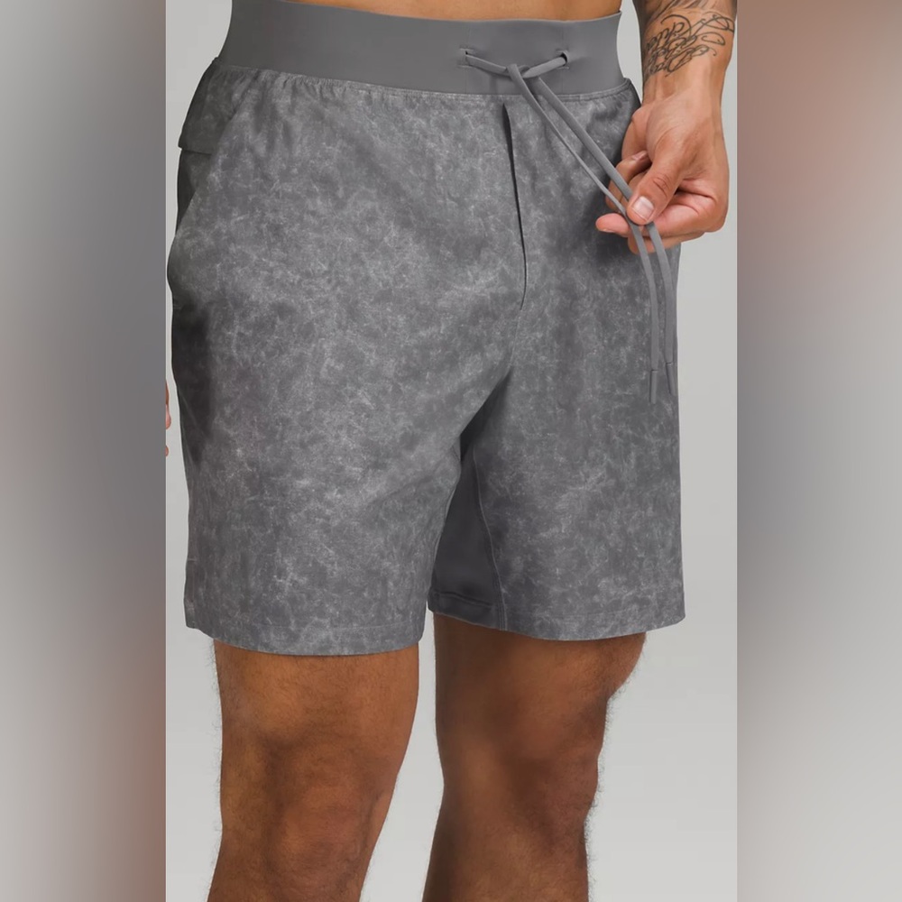 Mens Lululemon T.H.E. Unlined shorts athletic shorts gray XXL